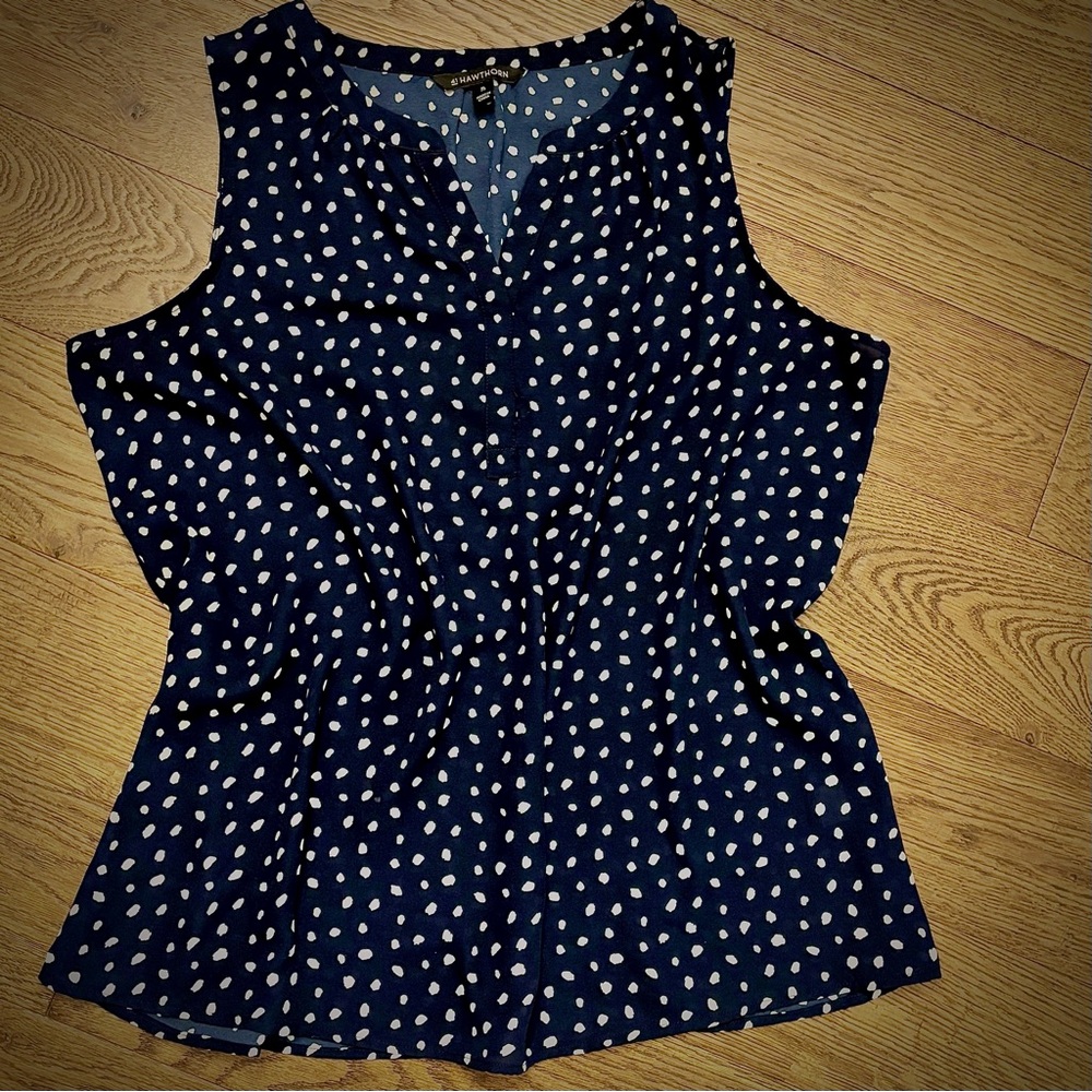 Mix by 41 Hawthorn Mclean Split Neck Sleeveless Blouse - Picture 10 of 10